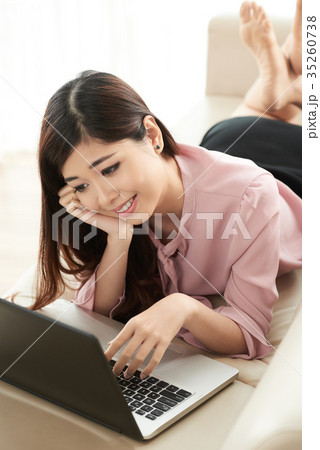 Working lady Working lady 35260738