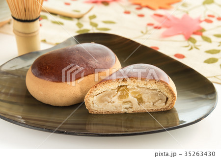 栗饅頭 秋の味覚 和菓子 くりまんじゅう お菓子 おやつ 間食 栗饅頭 秋の味覚 和菓子 くりまんじゅう お菓子 おやつ 間食 35263430