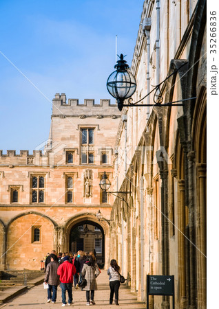Tom Tower Oxford University, UK 35266836