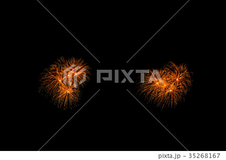 abstract Fireworks light up the dark sky abstract Fireworks light up the dark sky 35268167