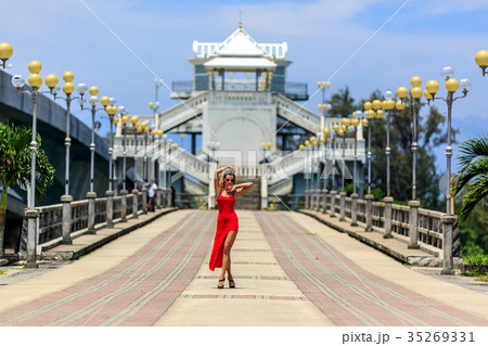 Young Woman Posing on The Sarasin Bridge 35269331
