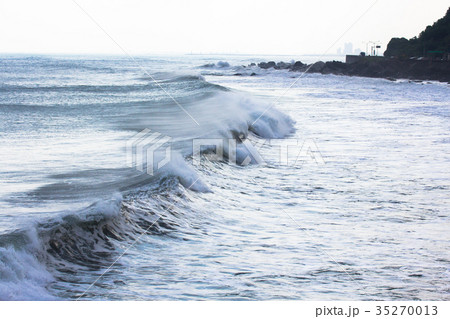 波 振る ウェイブ 35270013