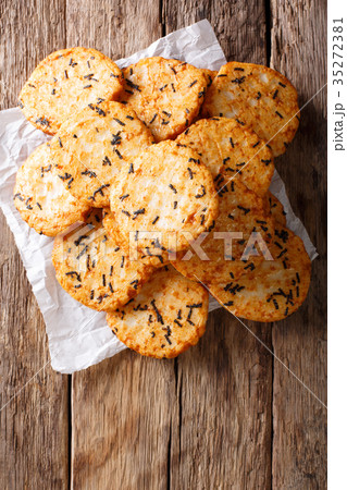 Japanese snack rice cake with seaweed and tapioca Japanese snack rice cake with seaweed and tapioca 35272381
