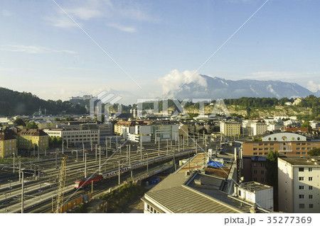 住宅 空 建築 35277369