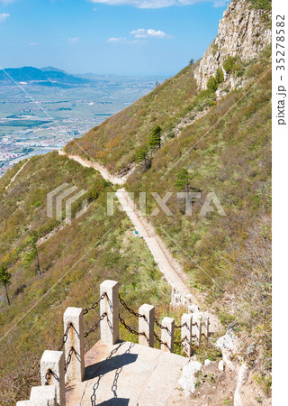 恒山 中国・山西省渾源 35278582