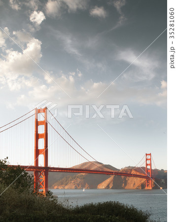 golden gate golden gate 35281060