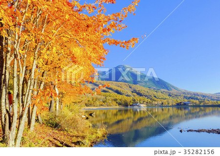 紅葉の女神湖４ 35282156