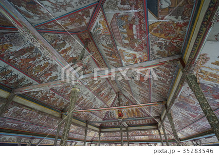 Puri Semarapura (Indonesia) 35283546