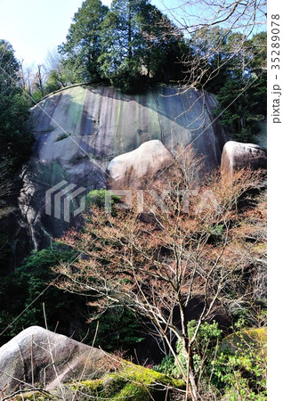 鬼岩公園 35289078