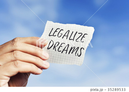 text legalize dreams in a piece of paper 35289533