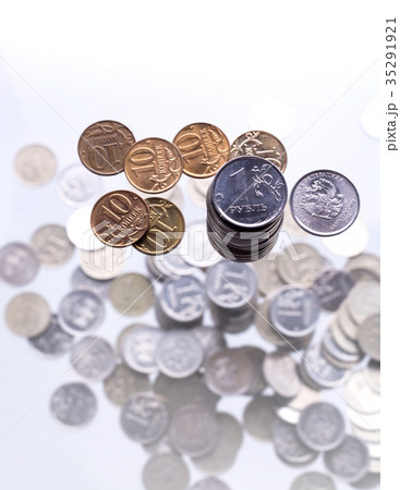 A handful of 10-kopeek  and one Russian rouble 35291921