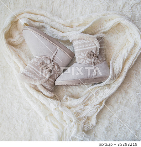 White uggs, side and top views White uggs, side and top views 35293219