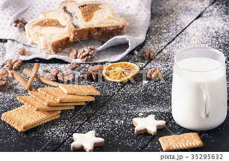 Tasty breakfast with biscuits and milk 35295632