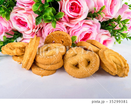 Rose - Flower, Almond, Cookie,  Food 35299381