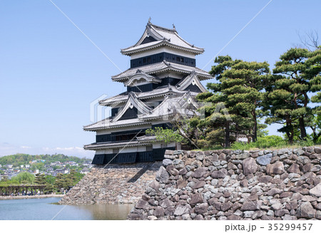 長野県　松本城　天守（国宝） 35299457