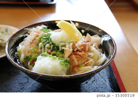 讃岐うどん 35300519