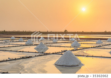 Salt pans in Tainan, Taiwan 35302002