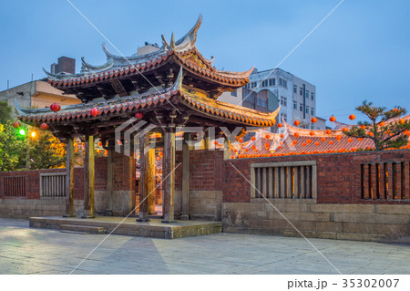 night view of Lung shan temple in Lukang night view of Lung shan temple in Lukang 35302007