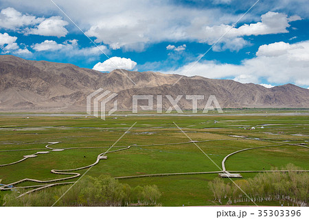 石頭城からのタシュクルガン 中国・新疆ウイグル自治区タシュクルガン・タジク自治県 石頭城からのタシュクルガン 中国・新疆ウイグル自治区タシュクルガン・タジク自治県 35303396