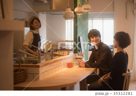 カフェ カップル カフェ カップル 35312281