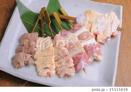 焼き鳥盛り合わせ 35315639