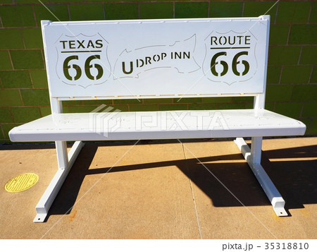 テキサス州　ルート６６の名所　U-Drop Inn 35318810