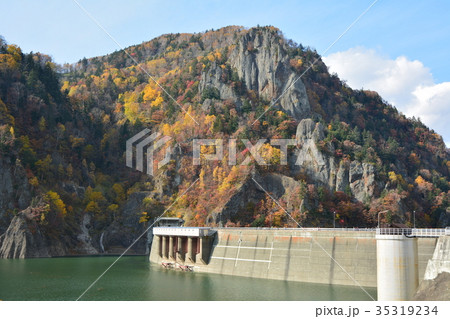 北海道　豊平峡ダム（定山渓）　紅葉 35319234