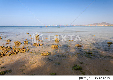 My Hiep beach in early morning, Ninh Thuan My Hiep beach in early morning, Ninh Thuan 35323219