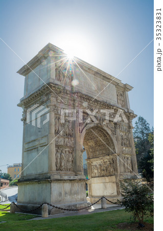 Arch of Trajan in Benevento in backlight (Italy) Arch of Trajan in Benevento in backlight (Italy) 35323831