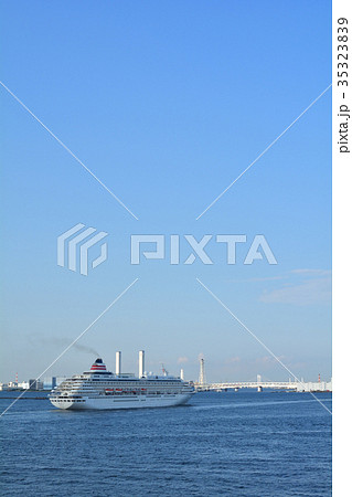 横浜 35323839