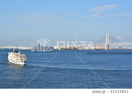 横浜 横浜 35323851
