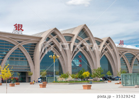 銀川駅 中国・寧夏回族自治区銀川 35329242