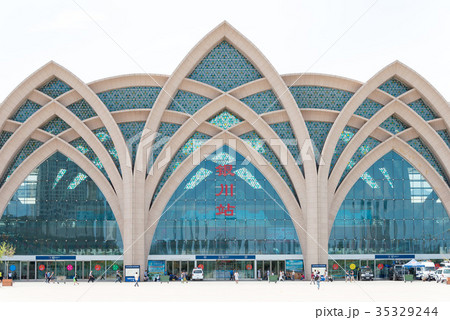 銀川駅 中国・寧夏回族自治区銀川 銀川駅 中国・寧夏回族自治区銀川 35329244