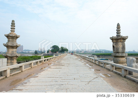 洛陽橋 中国・福建省泉州市 洛陽橋 中国・福建省泉州市 35330639