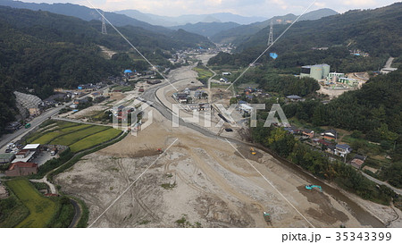 空撮 2017年9月25日撮影 九州北部豪雨後の朝倉市・赤谷川・松末 空撮 2017年9月25日撮影 九州北部豪雨後の朝倉市・赤谷川・松末 35343399