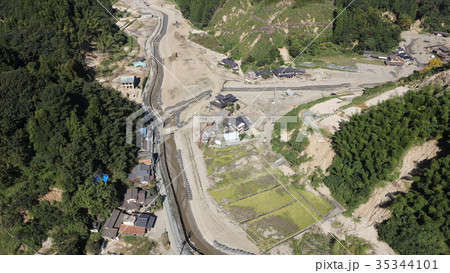 空撮 2017年9月29日撮影 九州北部豪雨後の朝倉市・赤谷川・松末地区 空撮 2017年9月29日撮影 九州北部豪雨後の朝倉市・赤谷川・松末地区 35344101