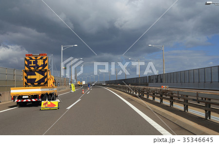 高速道路の工事 35346645