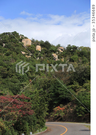 児島半島の三頂山 35346689