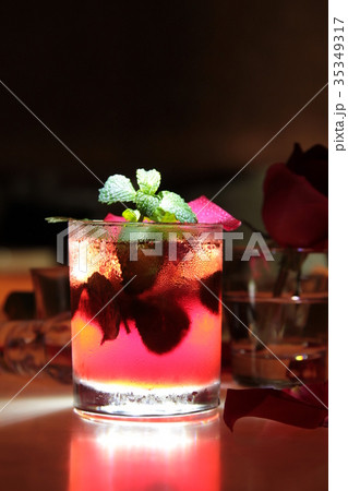 drinks drinks 35349317