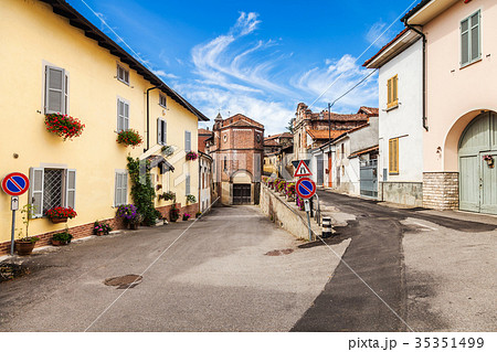 Camagna Monferrato, Italy 35351499
