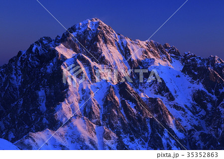 モルゲンロートの劔岳 モルゲンロートの劔岳 35352863