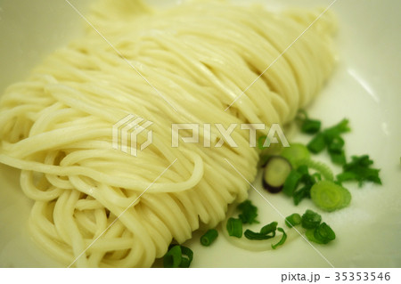 Chicken noodle soup in Din Tai Fung restaurant Chicken noodle soup in Din Tai Fung restaurant 35353546