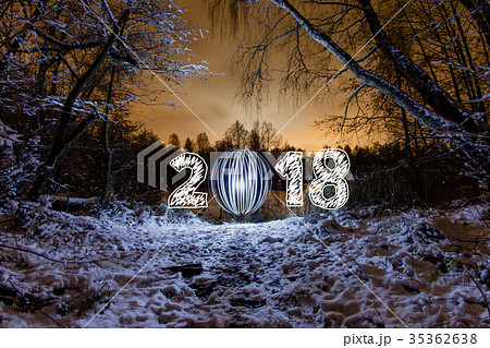 2018 New Year greeting card 35362638