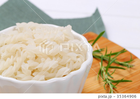 rice pasta fusilli 35364906