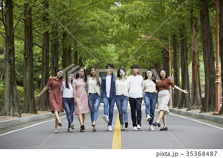 感情 木 男 35368487