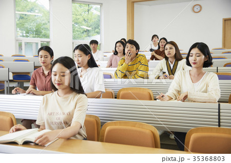 講義 大学生 デスク 35368803