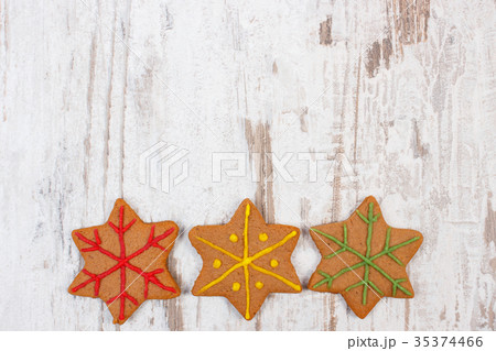 Fresh baked decorated gingerbread 35374466
