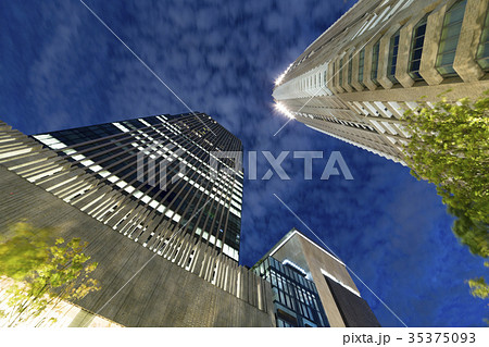 グランフロント大阪の夜景 グランフロント大阪の夜景 35375093