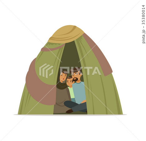 Stateless refugee family living in a camp, social 35380014