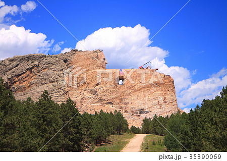 クレイジーホース記念碑（アメリカ）の写真素材 [35390069] - PIXTA